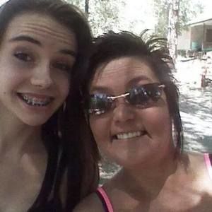 Meet your Posher, Deeanna